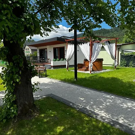 Vakantiepark Wrzos & Wellness **** Caloroczne Wegierska Gorka