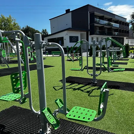 Wrzos & Wellness **** Caloroczne פארק נופש