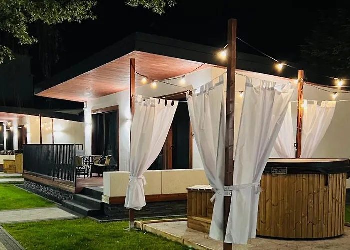 Wrzos & Wellness **** Caloroczne Tatil parkı Wegierska Gorka