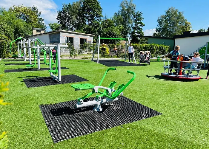 Wrzos & Wellness **** Caloroczne פארק נופש