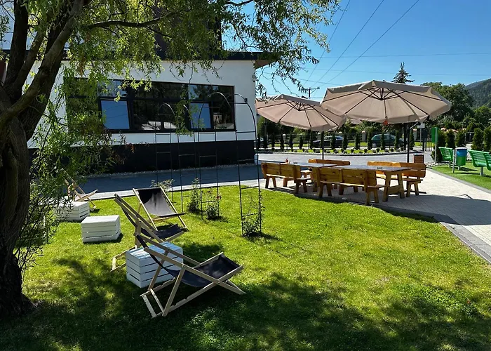 Wrzos & Wellness **** Caloroczne פארק נופש וגיירסקה גורקה