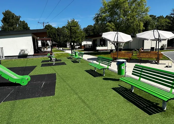 Wrzos & Wellness **** Caloroczne פארק נופש *