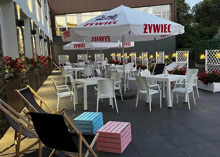 Wrzos & Wellness **** Caloroczne פארק נופש וגיירסקה גורקה